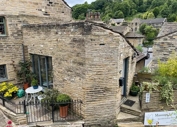 The Therapy Rooms Holmfirth Holiday Let
